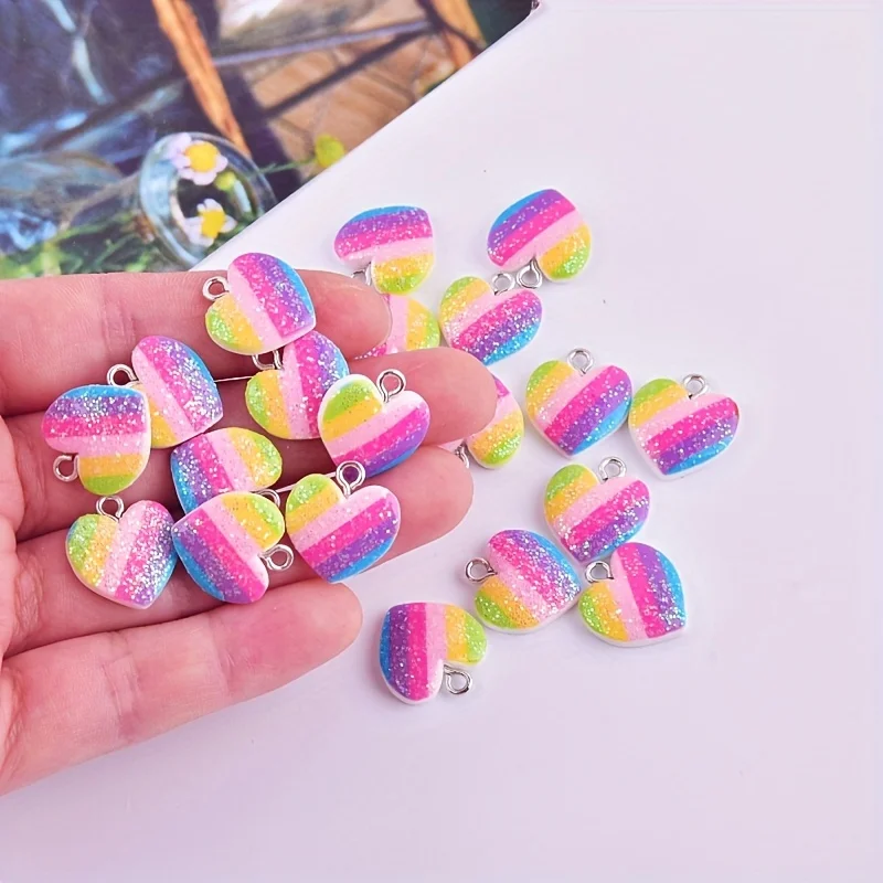 Resin Art Essentials - ชาร์มเรซิ่นรูปหัวใจหลากสี 10 ชิ้น จี้รูปหัวใจน่ารักหลากสี สำหรับทำเครื่องประดับ DIY