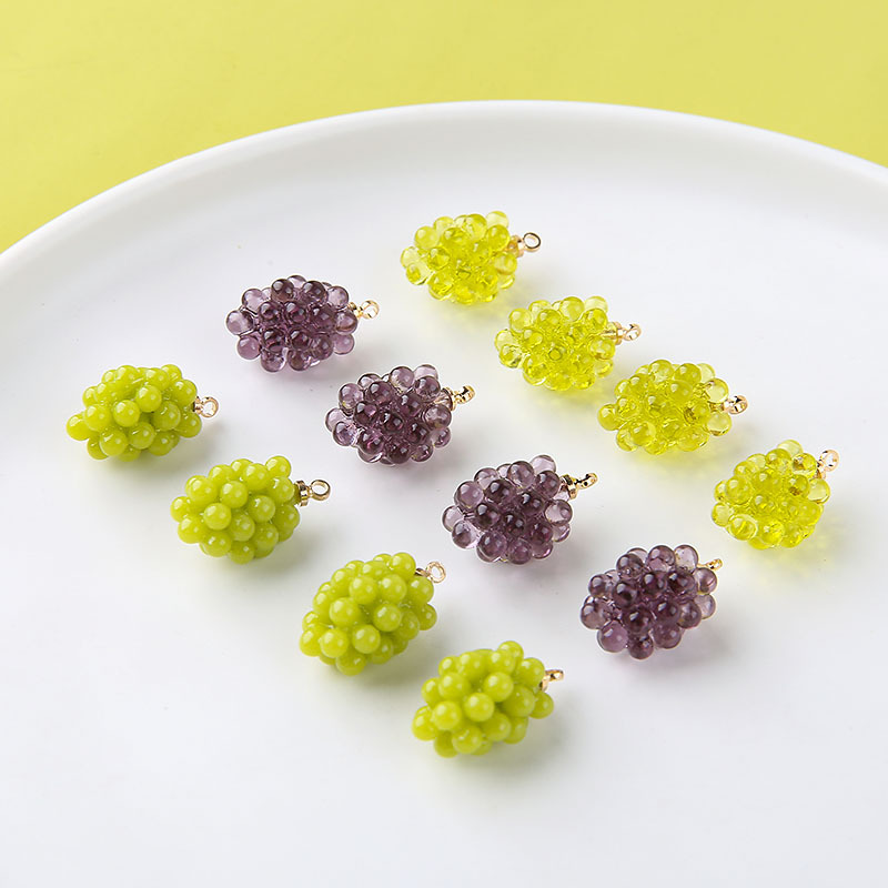 ชาร์มเรซิ่นรูปองุ่นน่ารัก 6 ชิ - Resin Art Essentials บทวิจารณ์และราคา