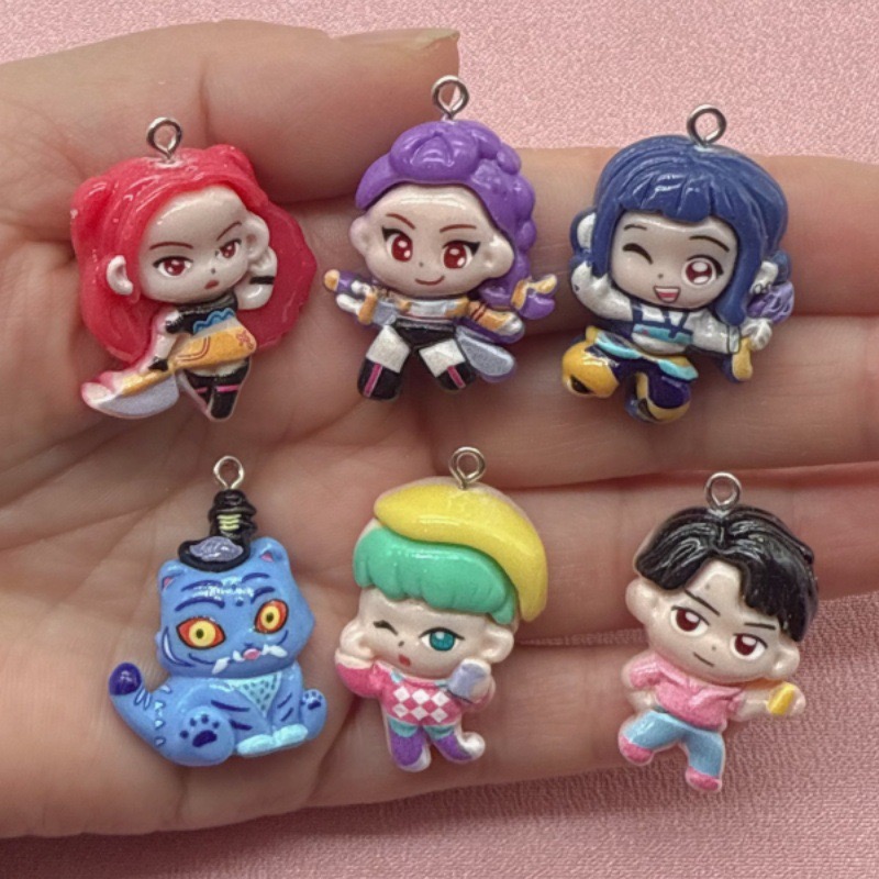 จี้การ์ตูนเรซิ่น 10 ชิ้น, ต่าง - Resin Art Essentials บทวิจารณ์และราคา